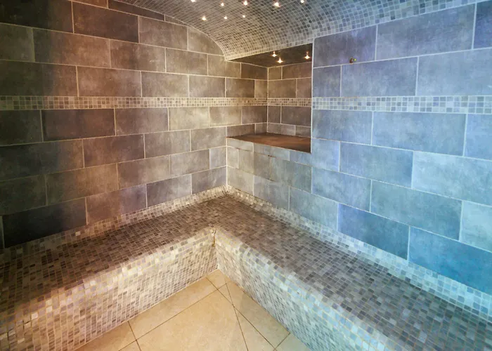 Logis Le Rochelois 3*