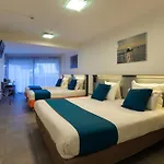 فندق Logis Le Rochelois 3*
