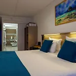 Hotel Logis Le Rochelois