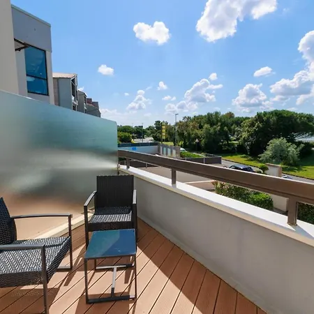 Logis Le Rochelois 3* Ла-Рошель