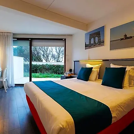 Hotell Logis Le Rochelois