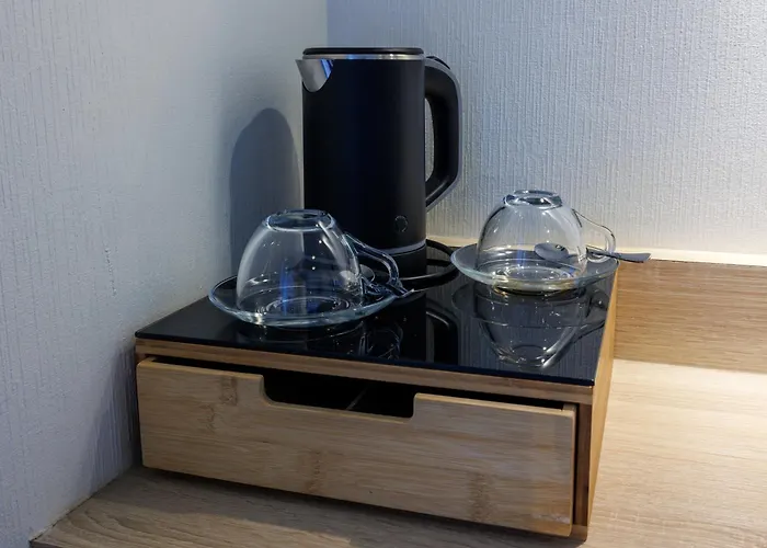 Hotel Logis Le Rochelois