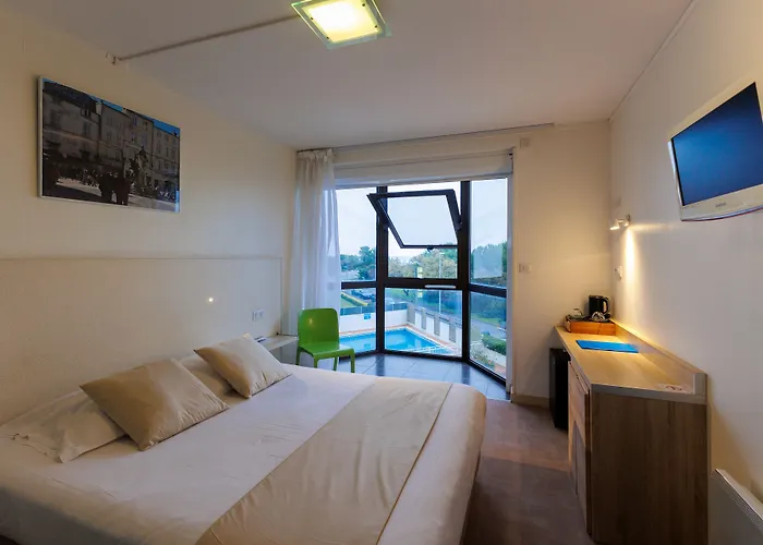 Hotel Logis Le Rochelois La Rochelle (Charente-Maritime)